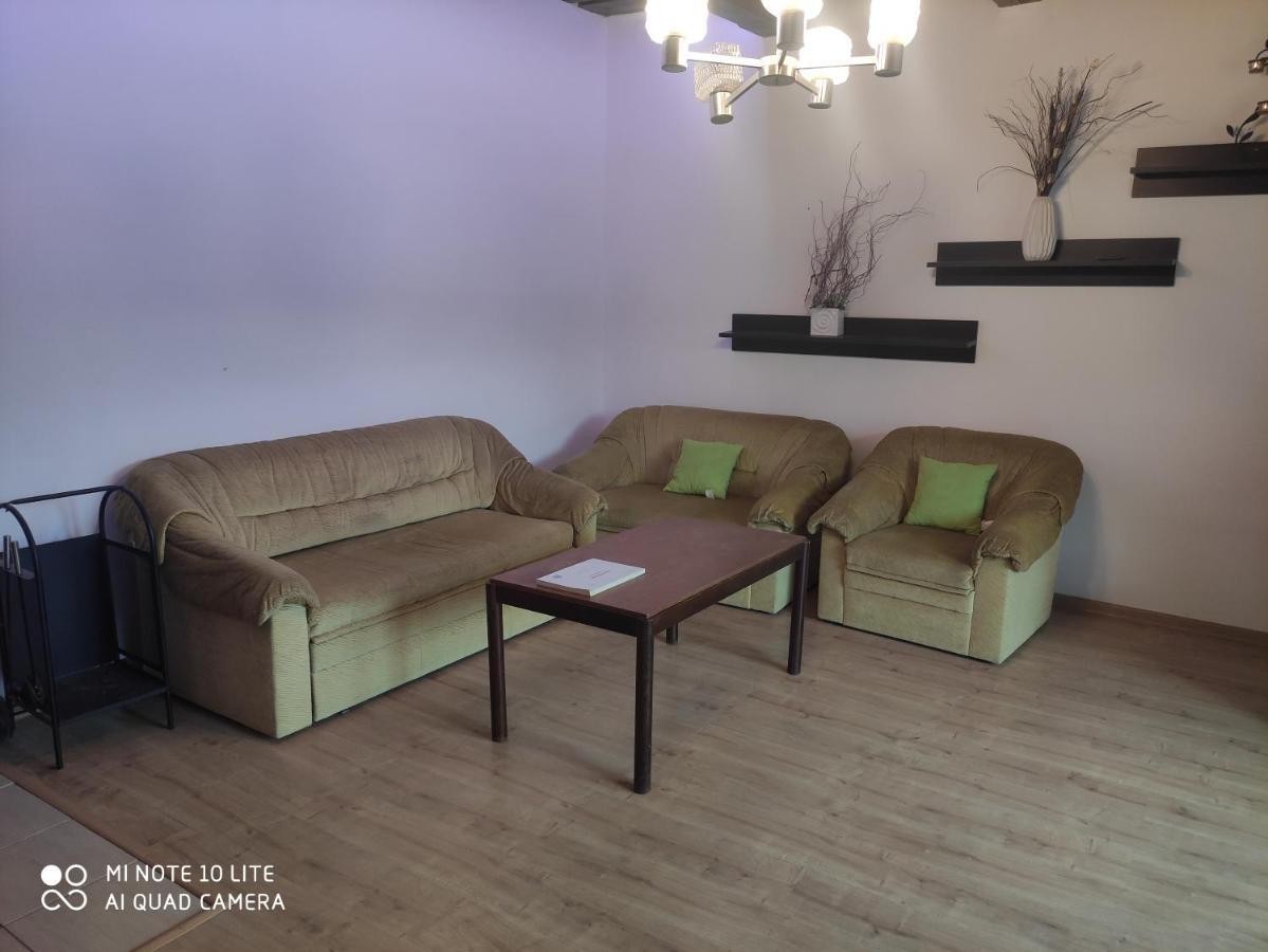 Apartman Lucky 5 Izbovy Rodinny Dom Luaran gambar