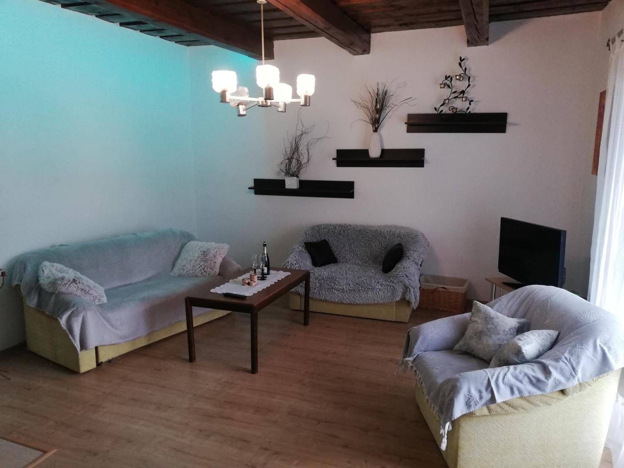 Apartman Lucky 5 Izbovy Rodinny Dom Luaran gambar